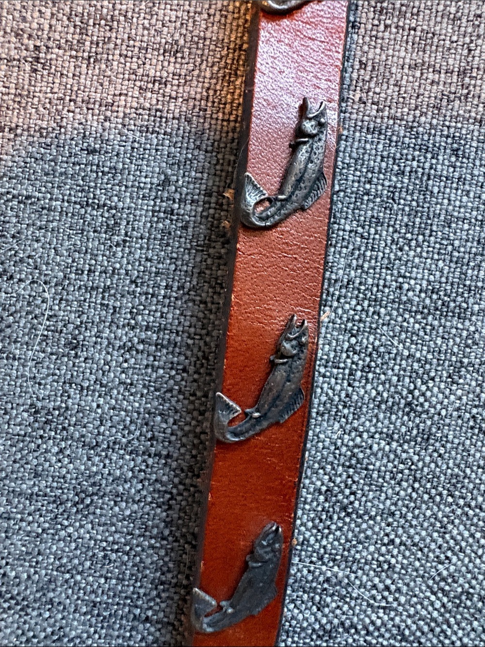 Hatband pewter trout on brown Leather. NWOT